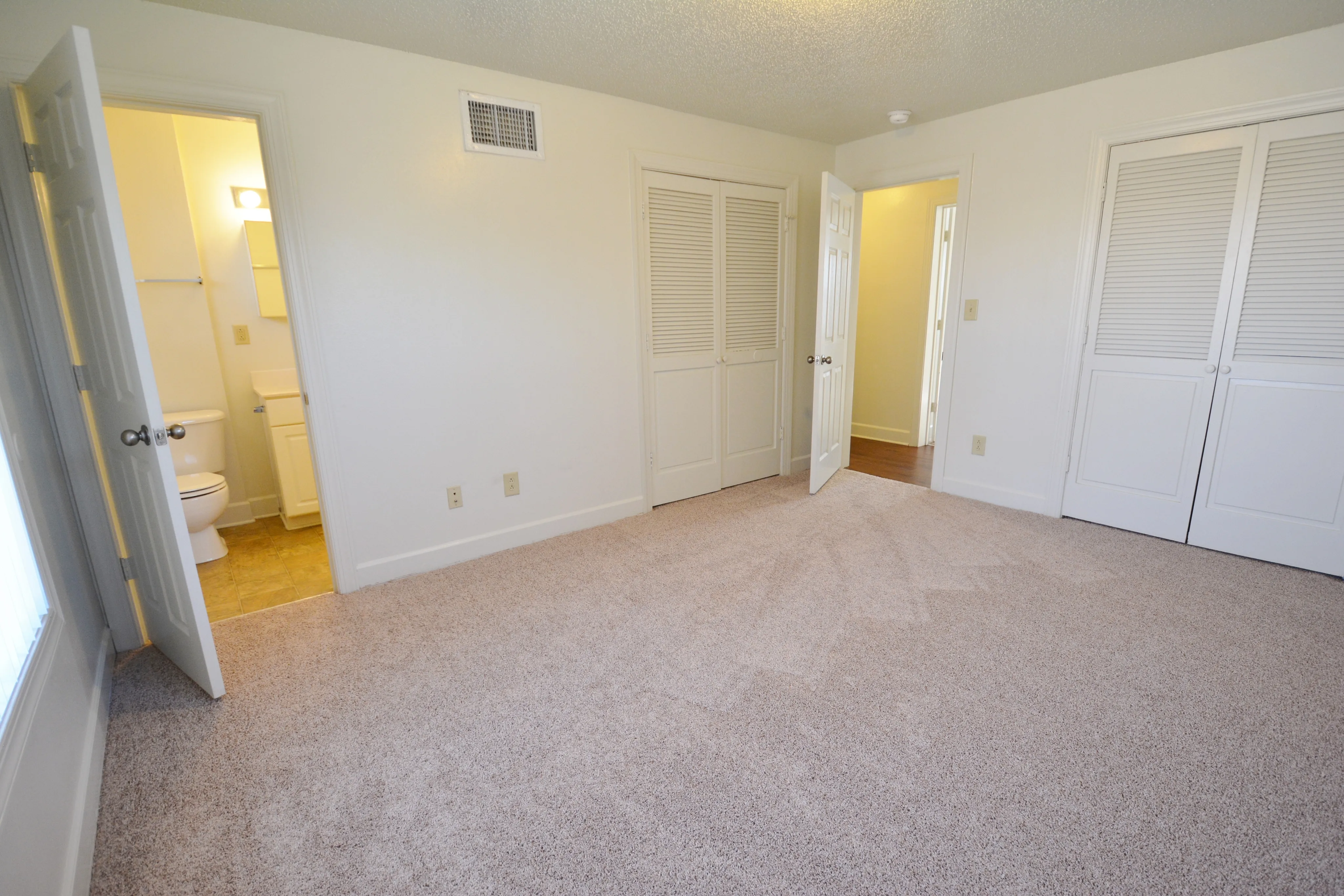 Luxurious Bedroom | Apartments in Fort Campbell, KY | Campbell Crossing