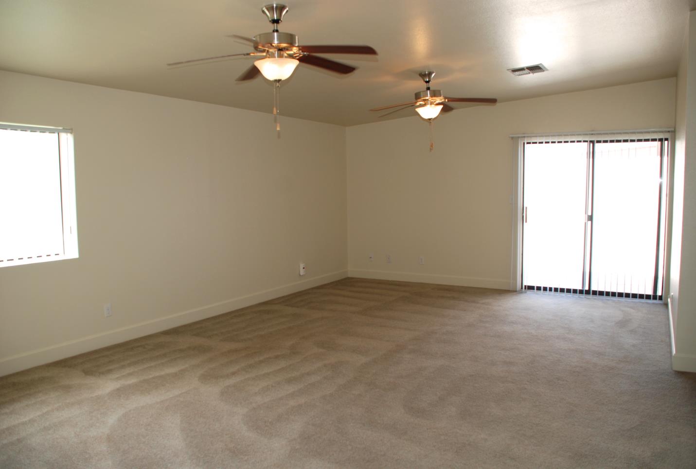 Rentals on Holloman AFB Soaring Heights Communities
