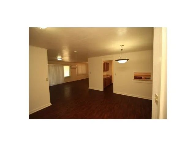 4-bedrrom single story renovated legacy home on Schofield, open dining room