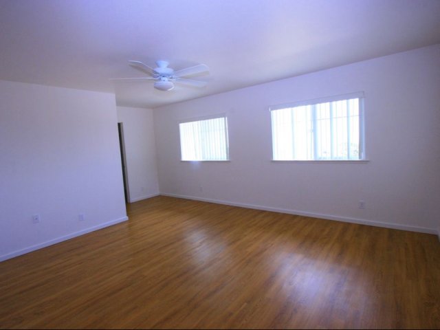 5-bedroom new single family home on FTSH, AMR, master suite, large square footage