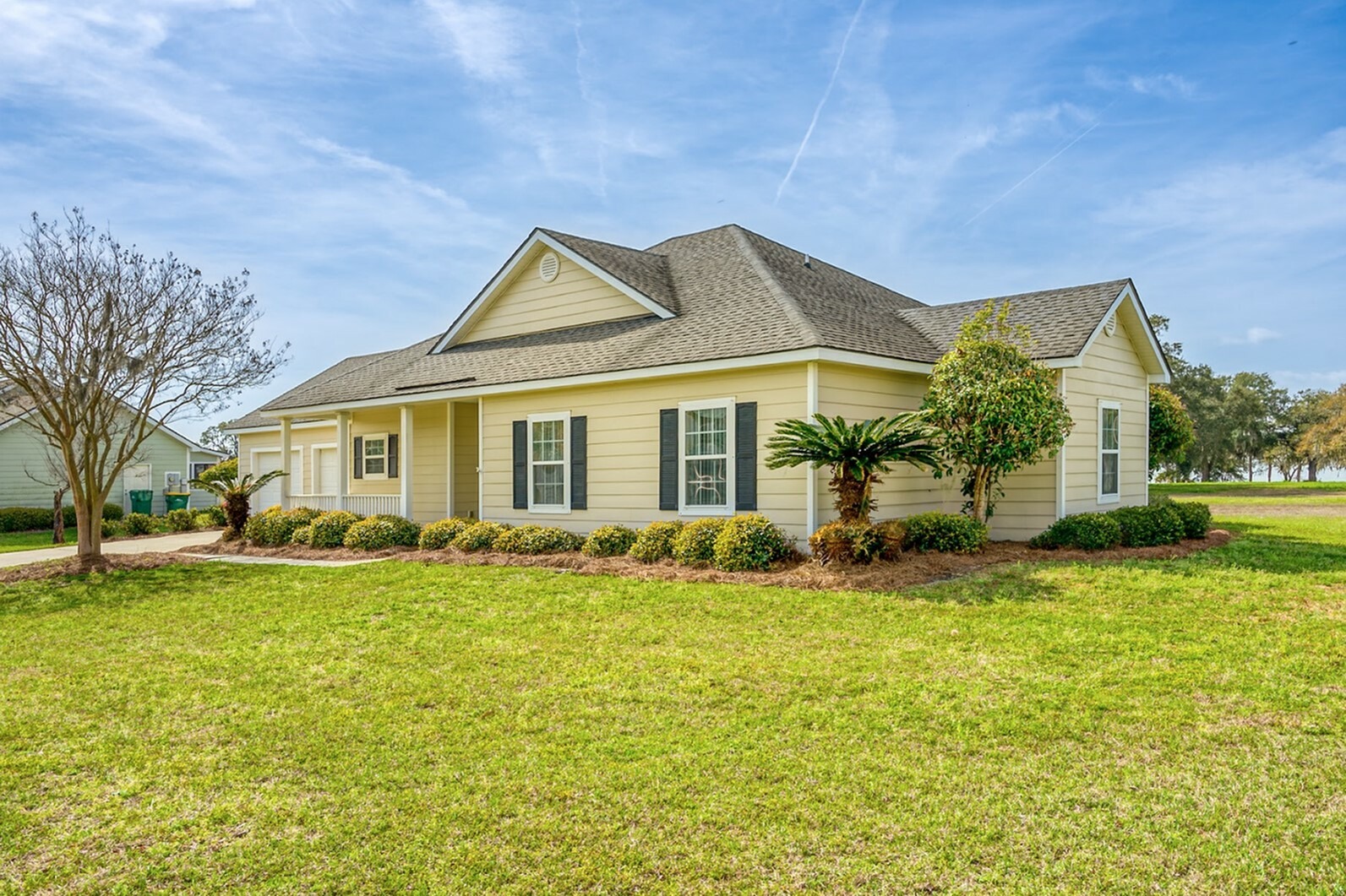 4 bedroom home l Beaufort SC area l rental homes near Port Royal l