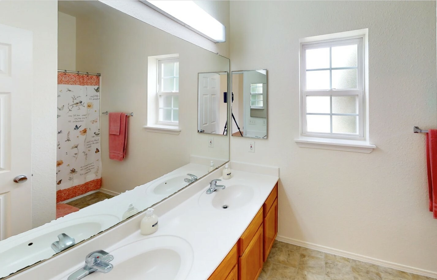 4 bedroom home l Beaufort SC area l rental homes near Port Royal l