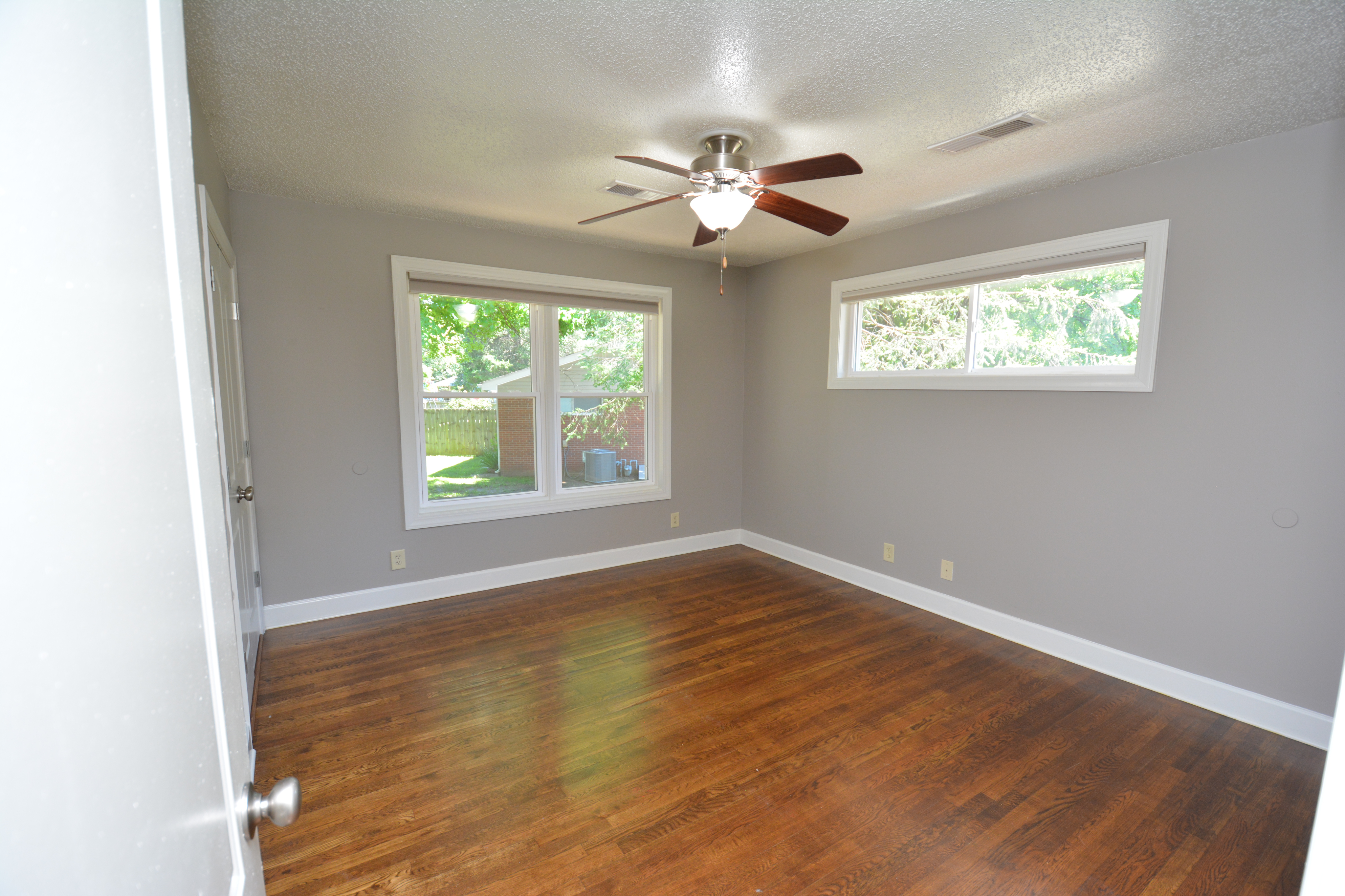 Campbell Crossing 4 bedroom renovated
