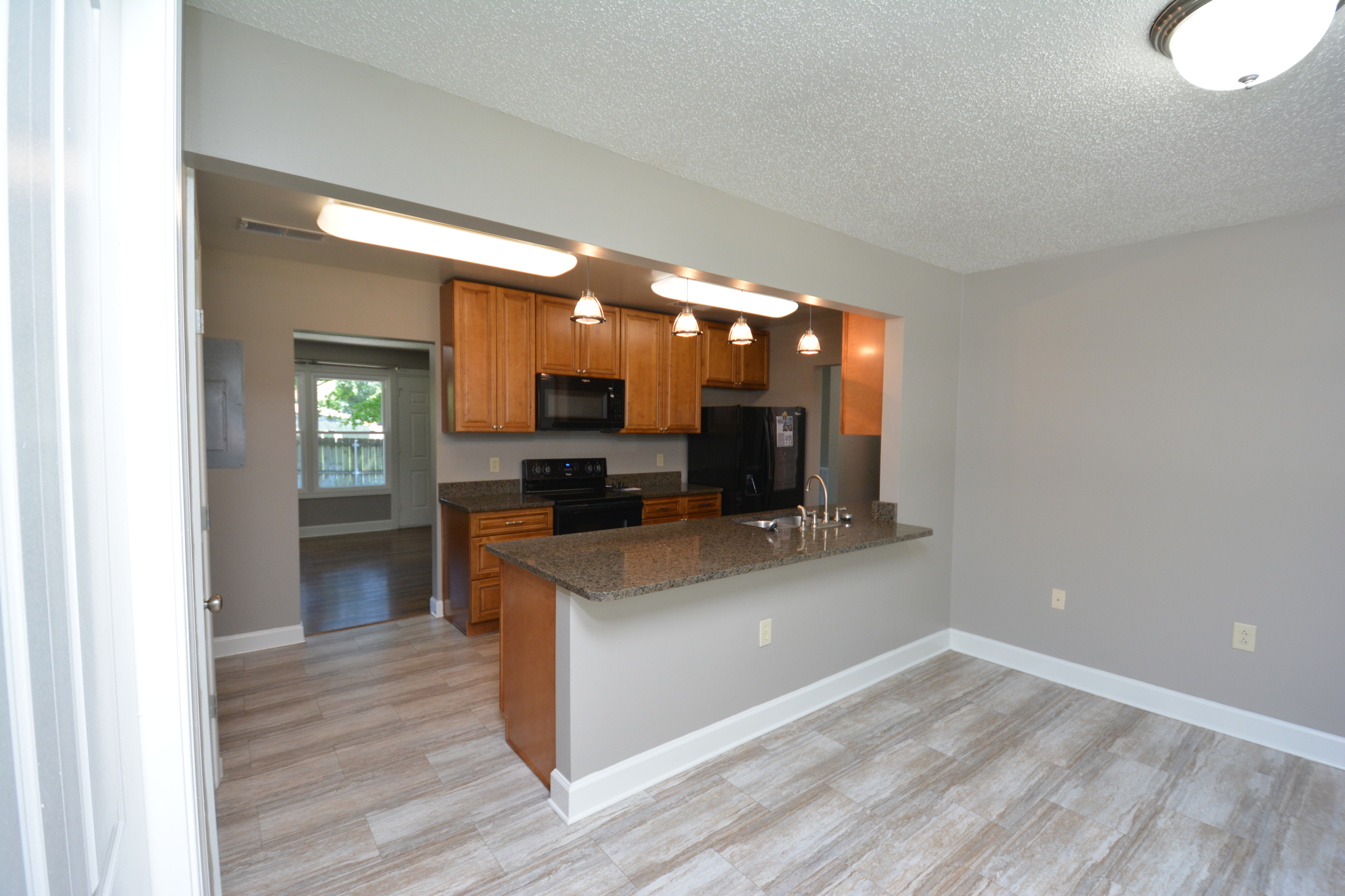 Campbell Crossing 4 bedroom renovated