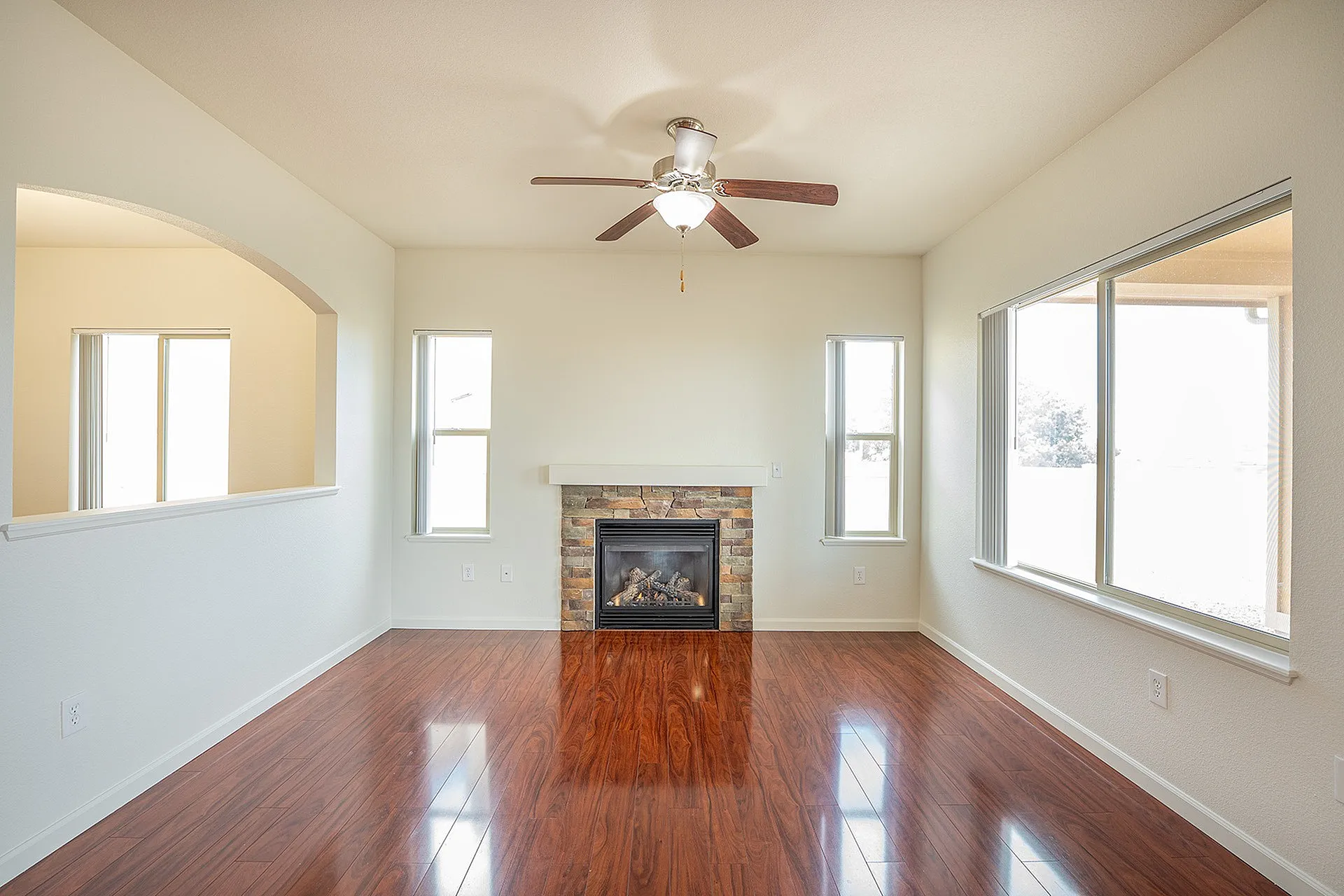 Living Room 4