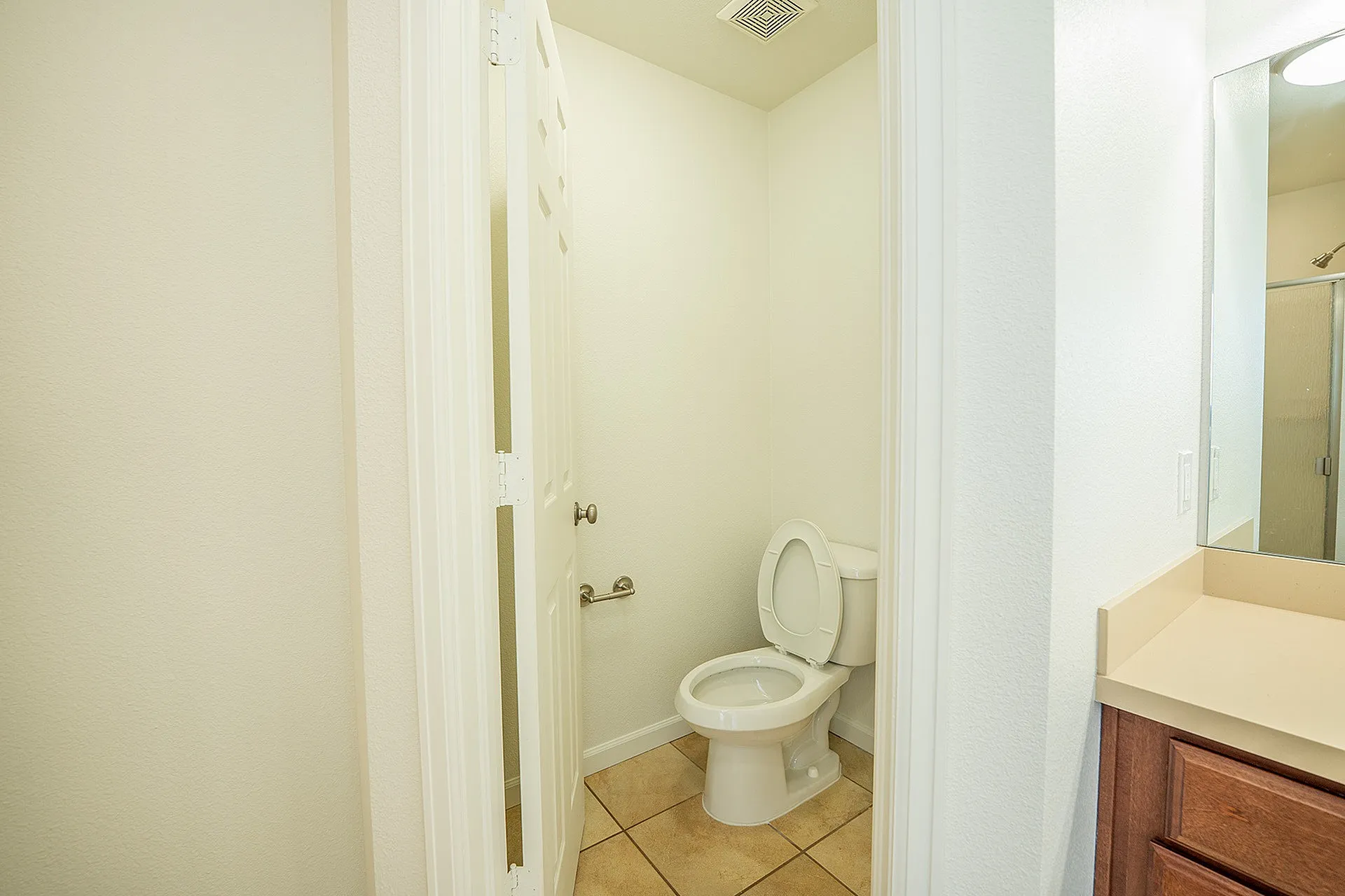 Master Bathroom 3