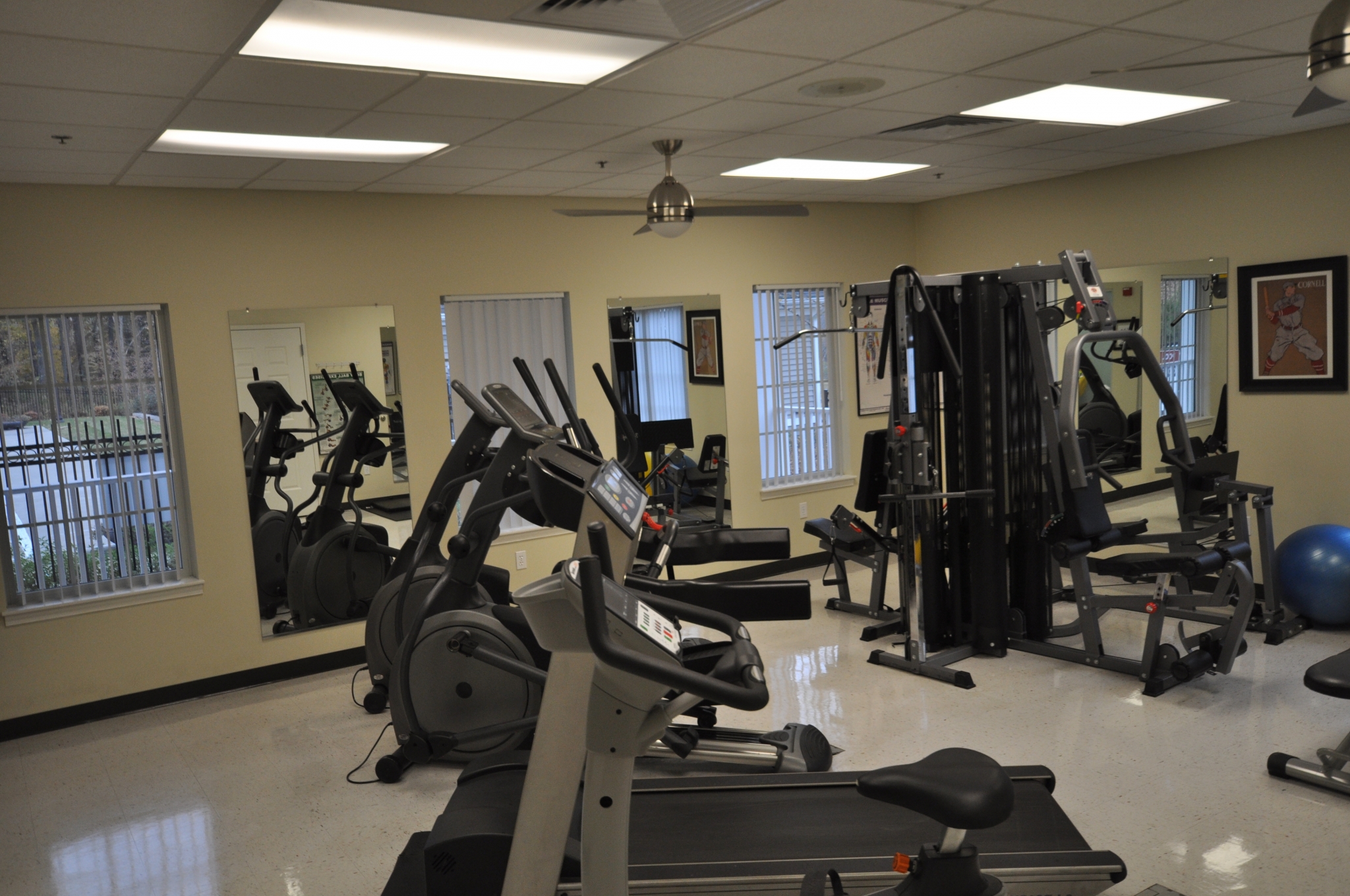Fitness Center | Resident Amenity | Workout Center | Elliptical Machine