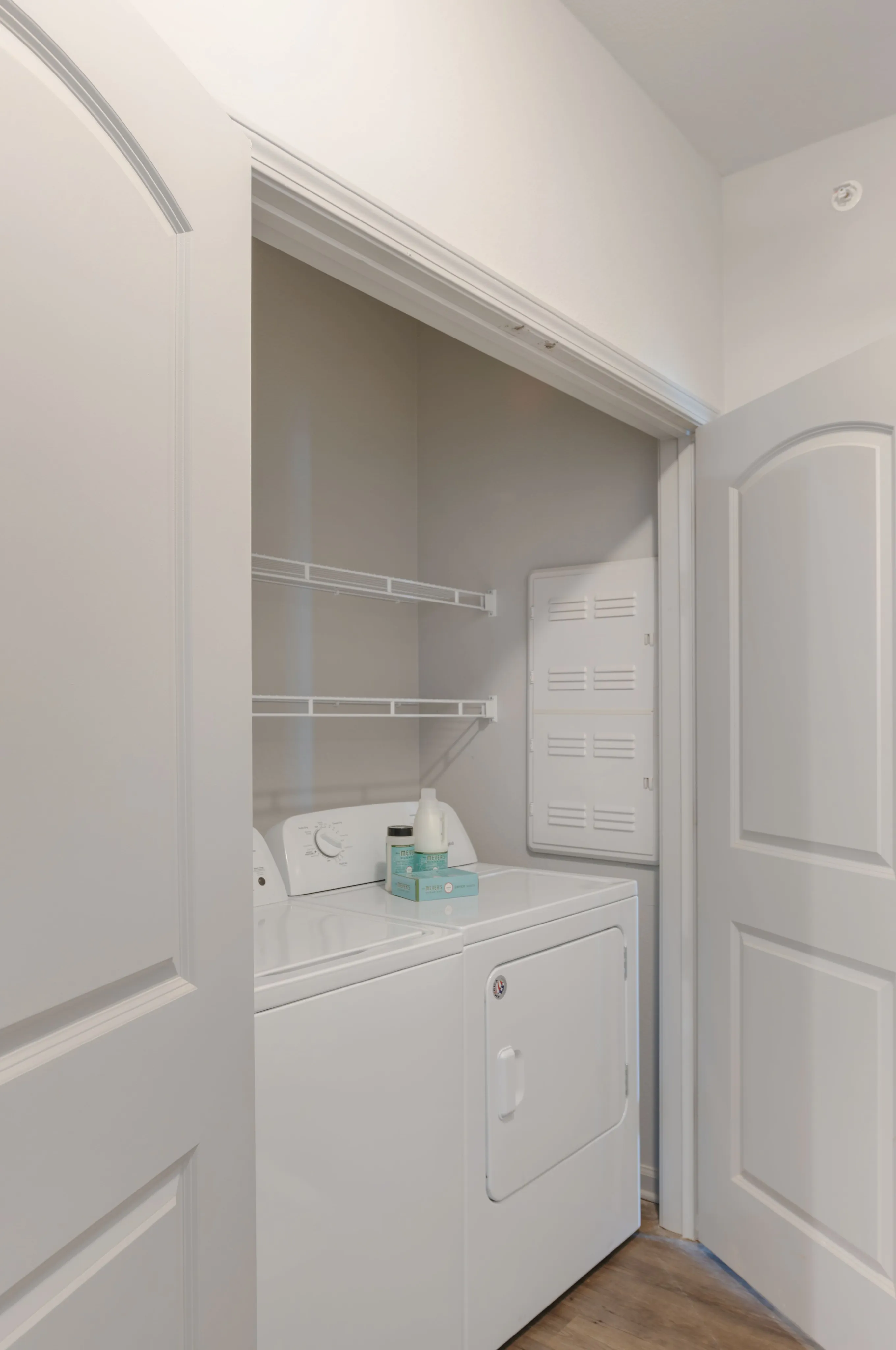Image of Full Size Washer & Dryer for Bellamy Florence