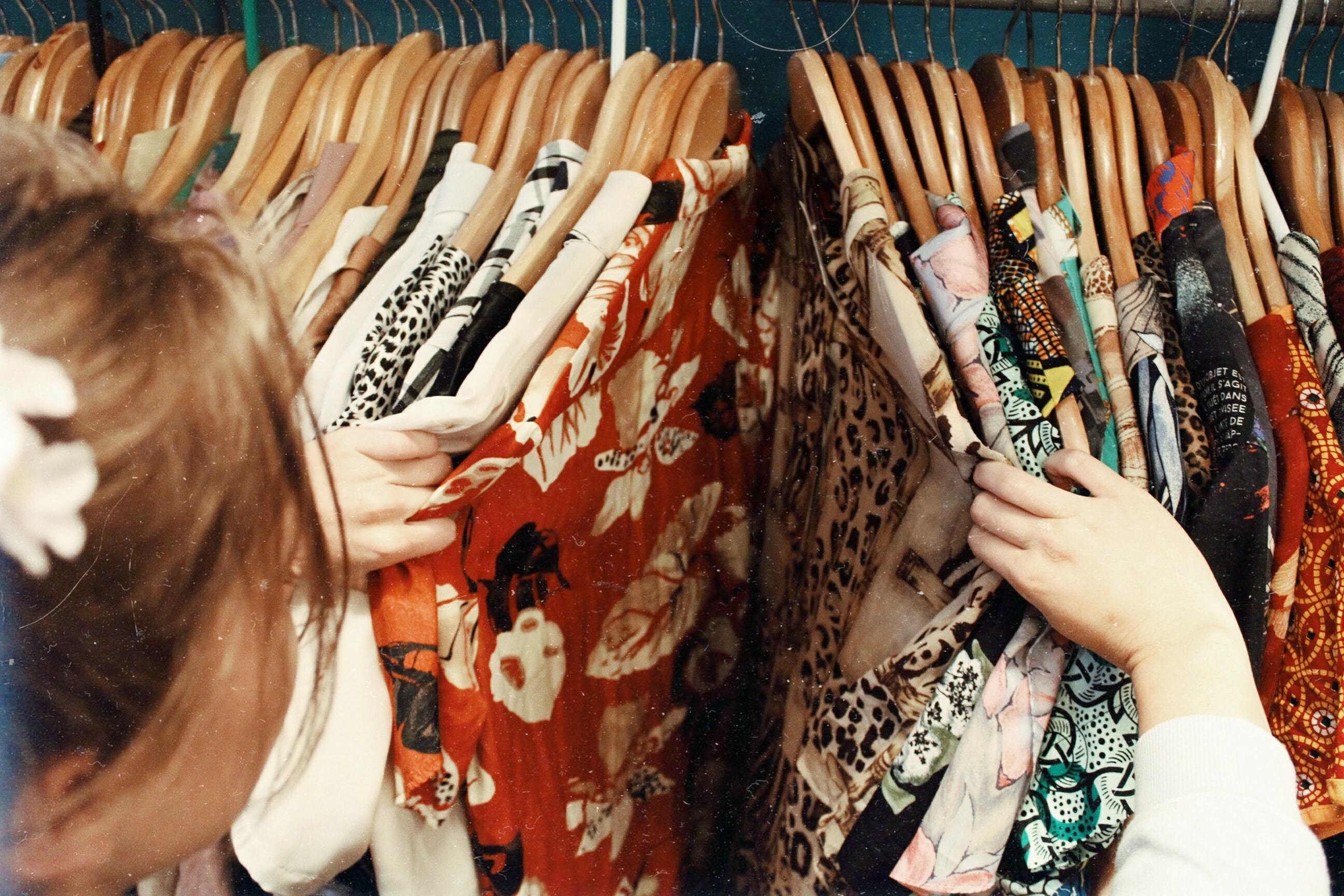 Closet Cleaning Tips For Fall-image