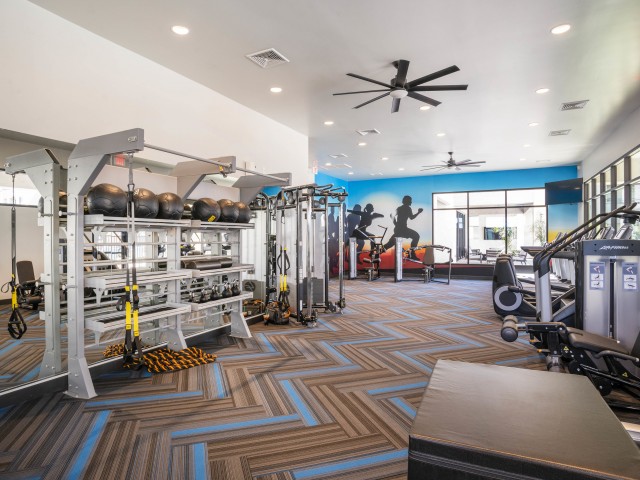 Apartment with fitness center