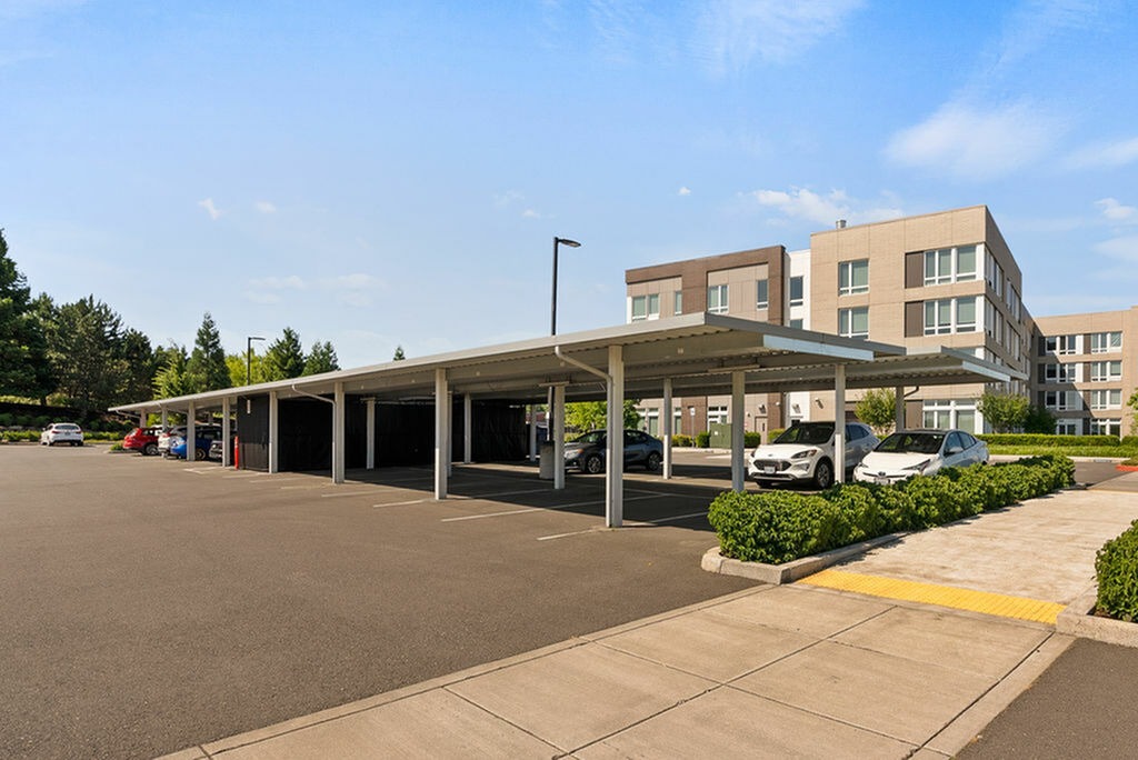 Covered parking space, vancouver wa