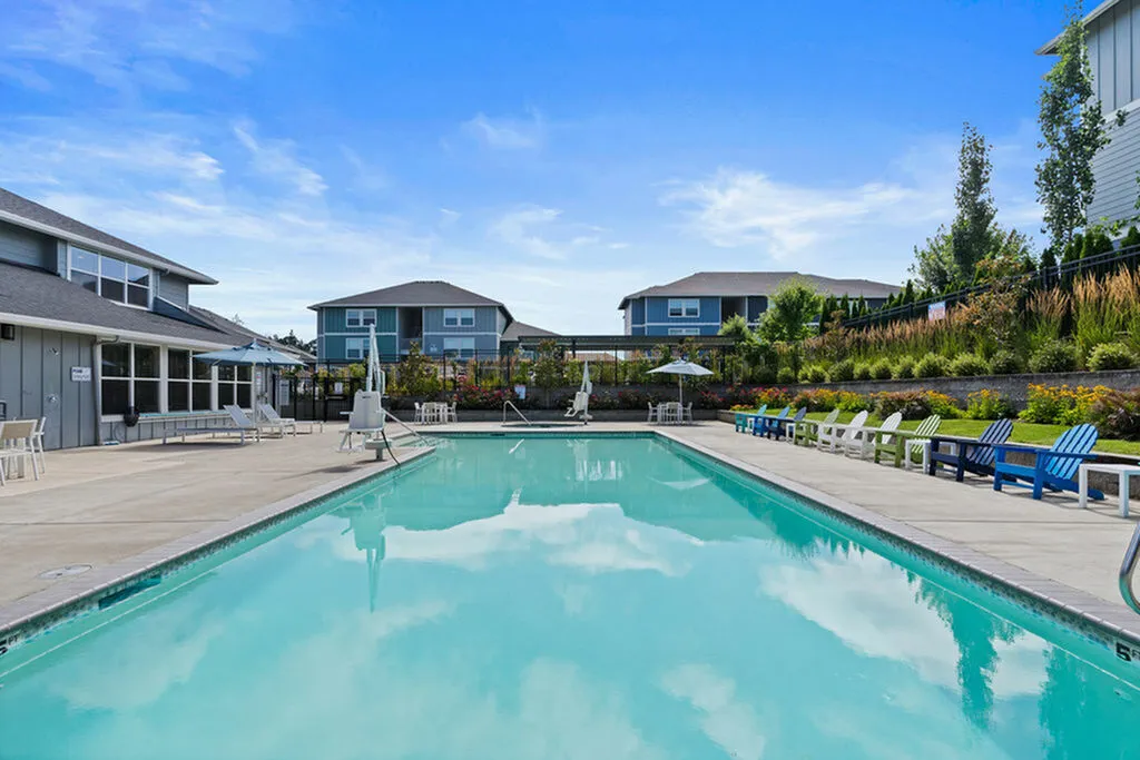 Apartments in Salem OR with pool