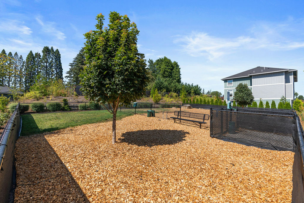 pet friendly apartments in west salem