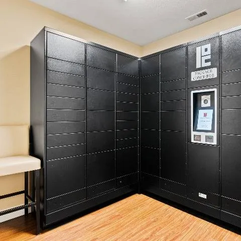 apartments with package concierge