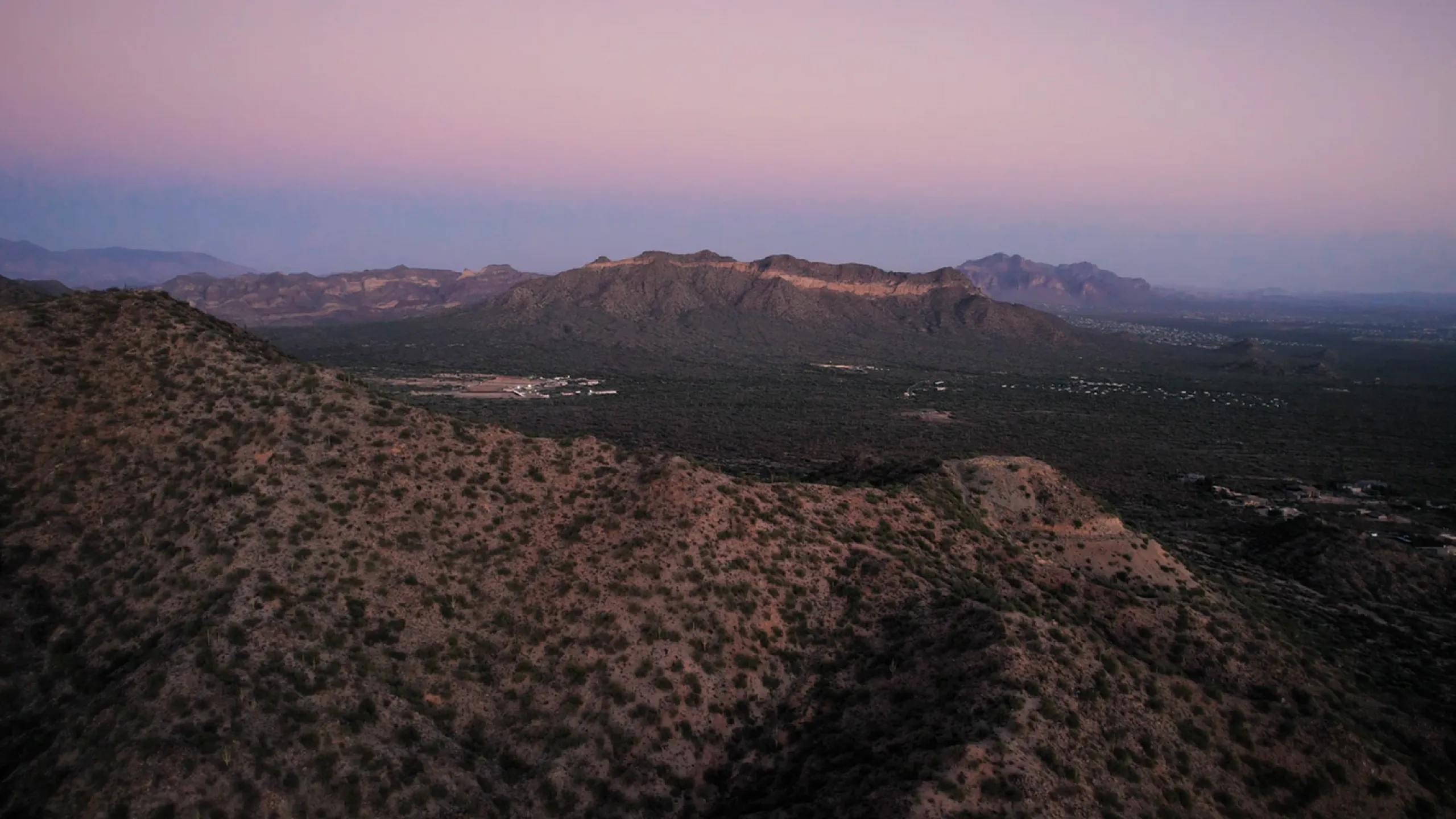 Breathtaking panoramic view of desert ranges