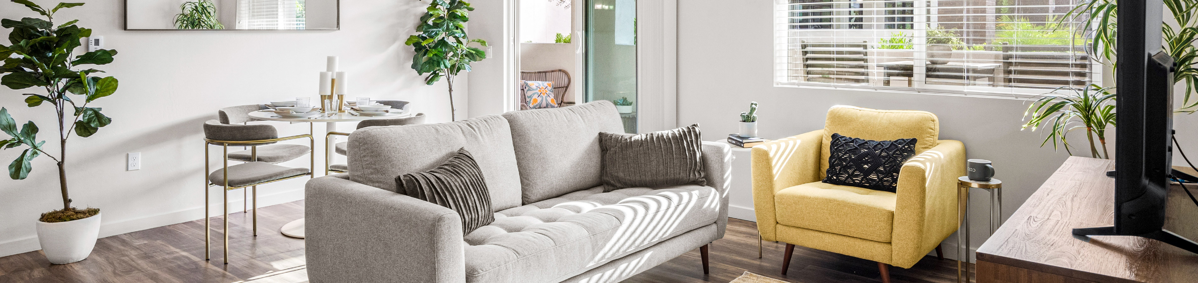 Acero Cooley Station - Bright Living Area
