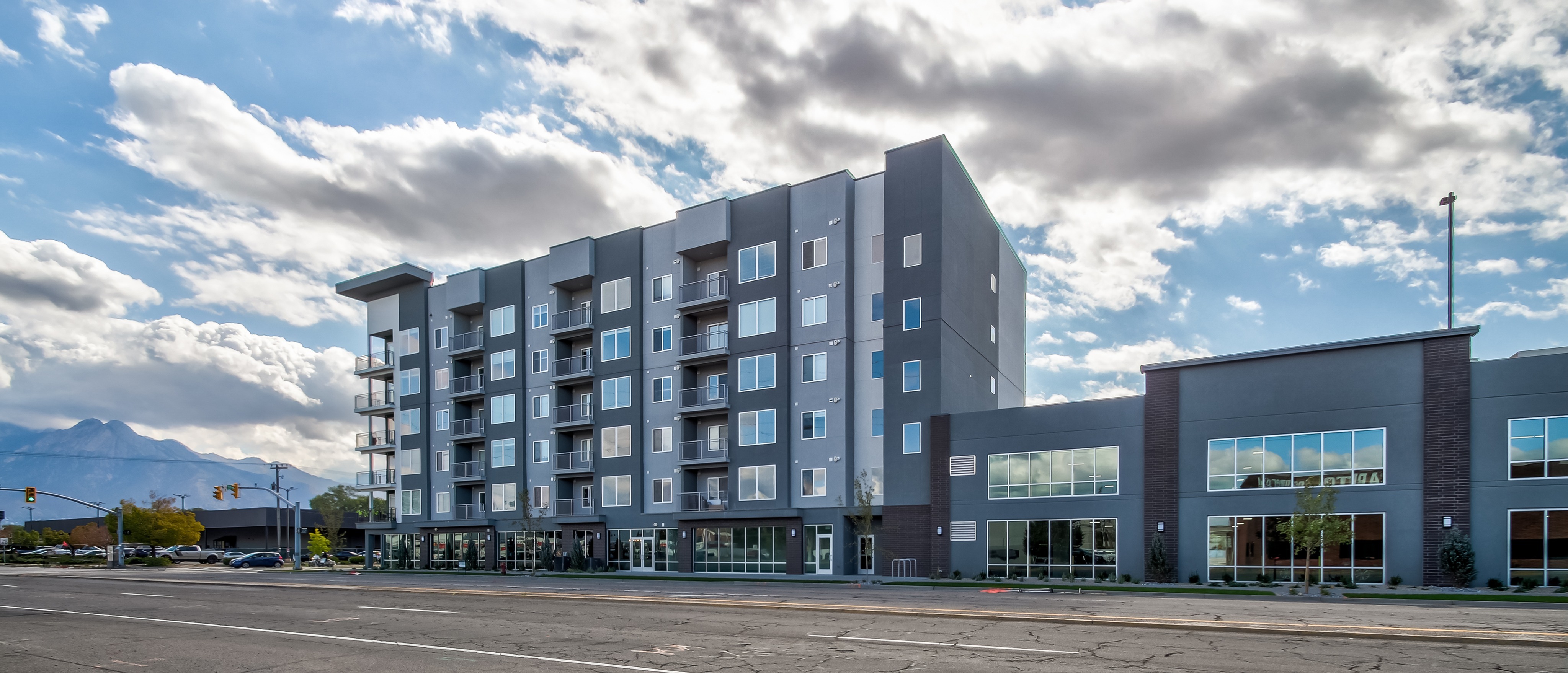 View Photos Moda Meadowbrook