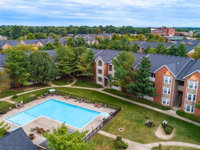 Image of Pool View for Lake Shore Apartments