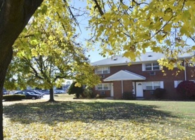 Gatehouse Apartments