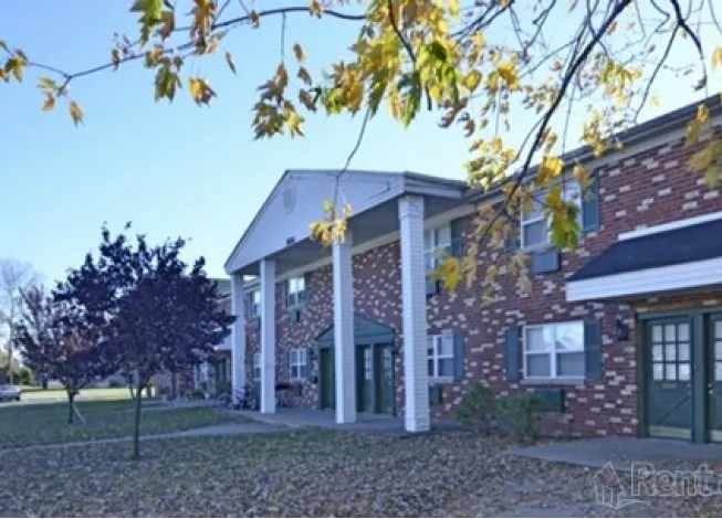 Cooperstown Apartments