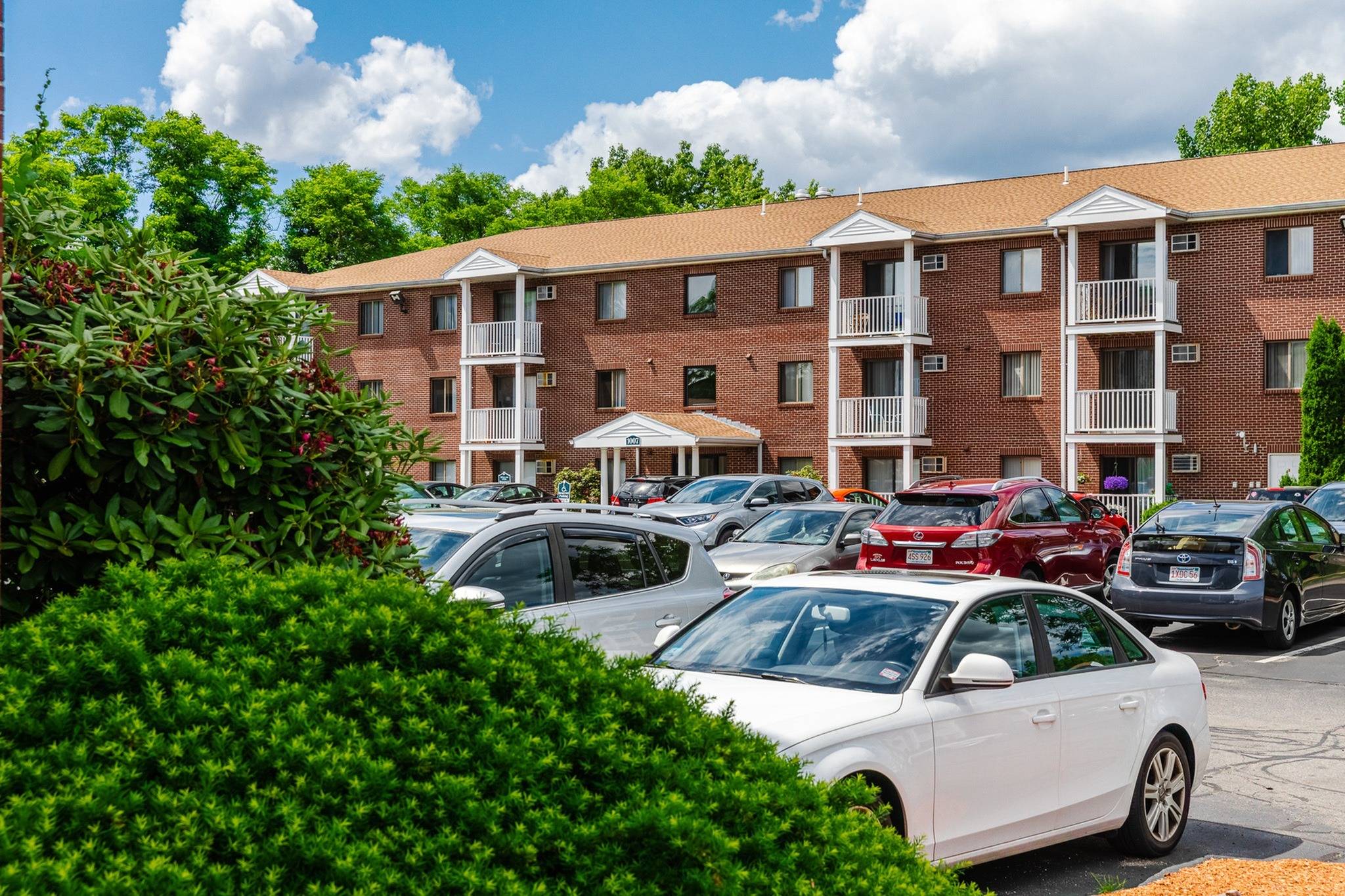 Photo Gallery Westford Park Apartments in Lowell, MA