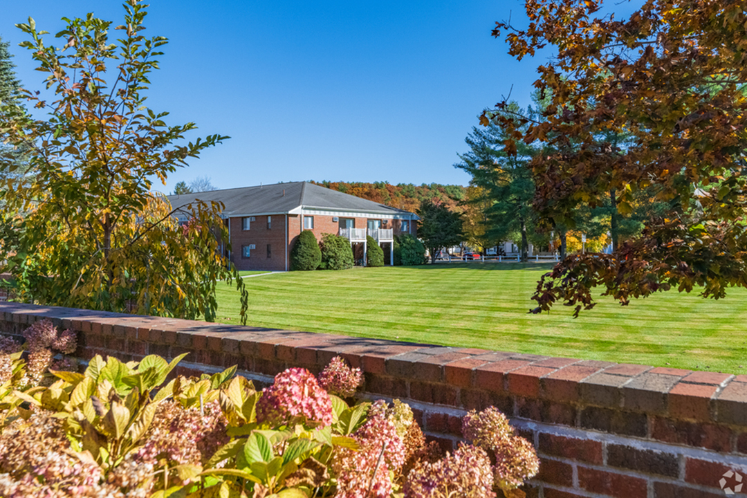 Photos Tours Princeton Green Apartments Marlborough MA