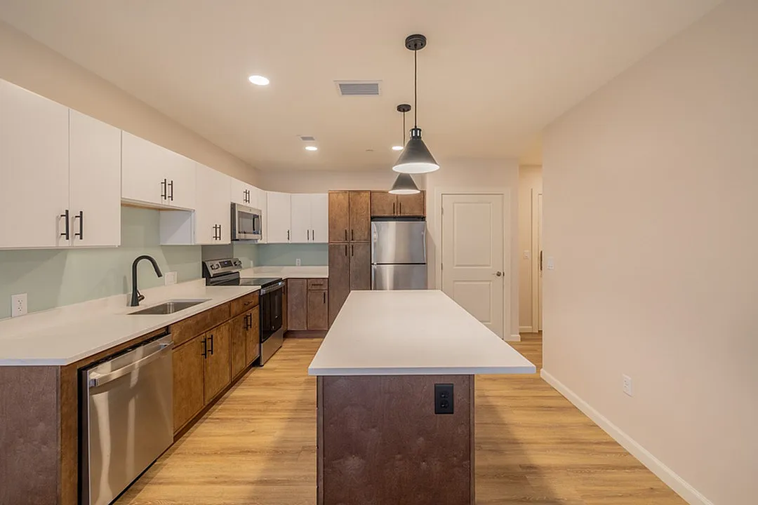 Monadnock Place - Modern Kitchen