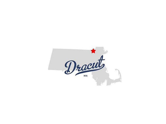 Dracut Town logo