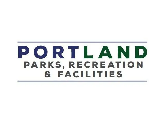 Deering Oaks Park logo