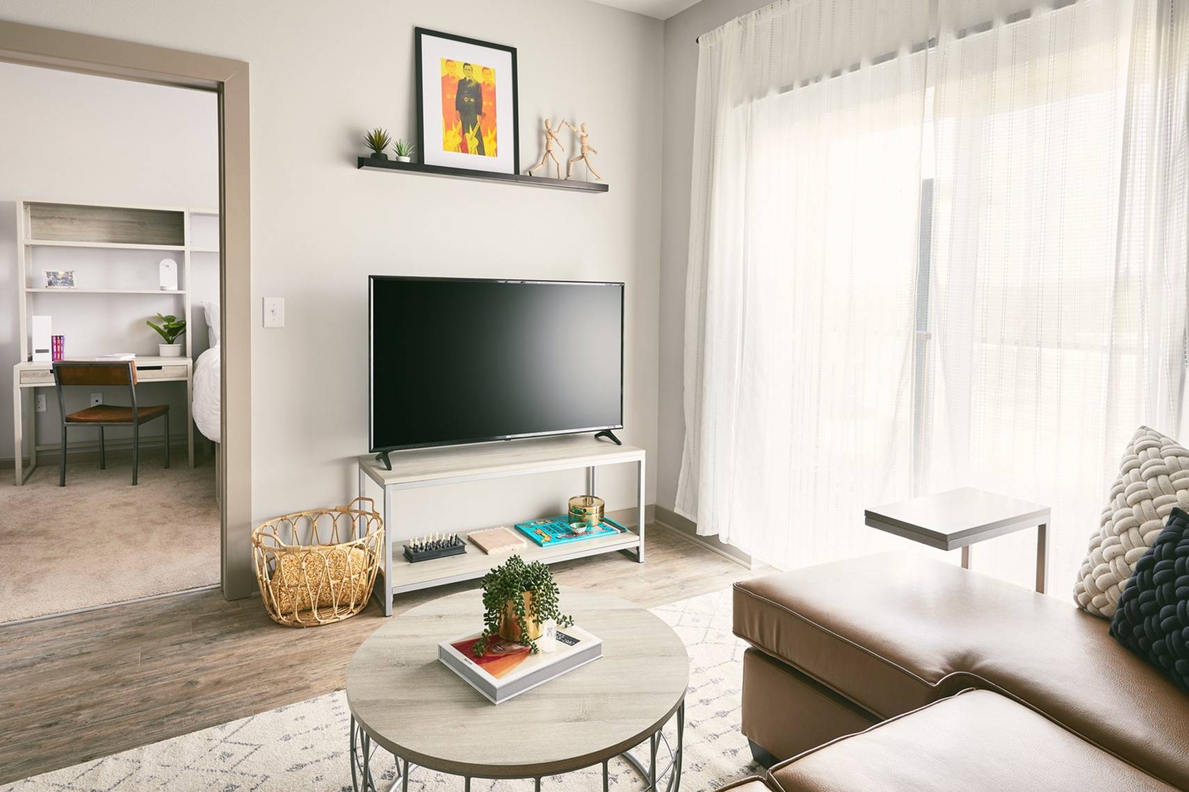 TV_LivingRoom