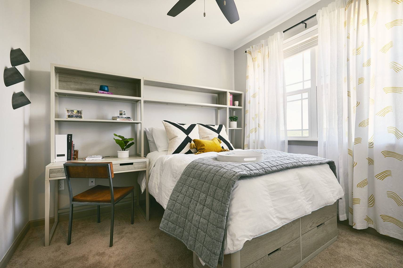 Furnished_Bedroom