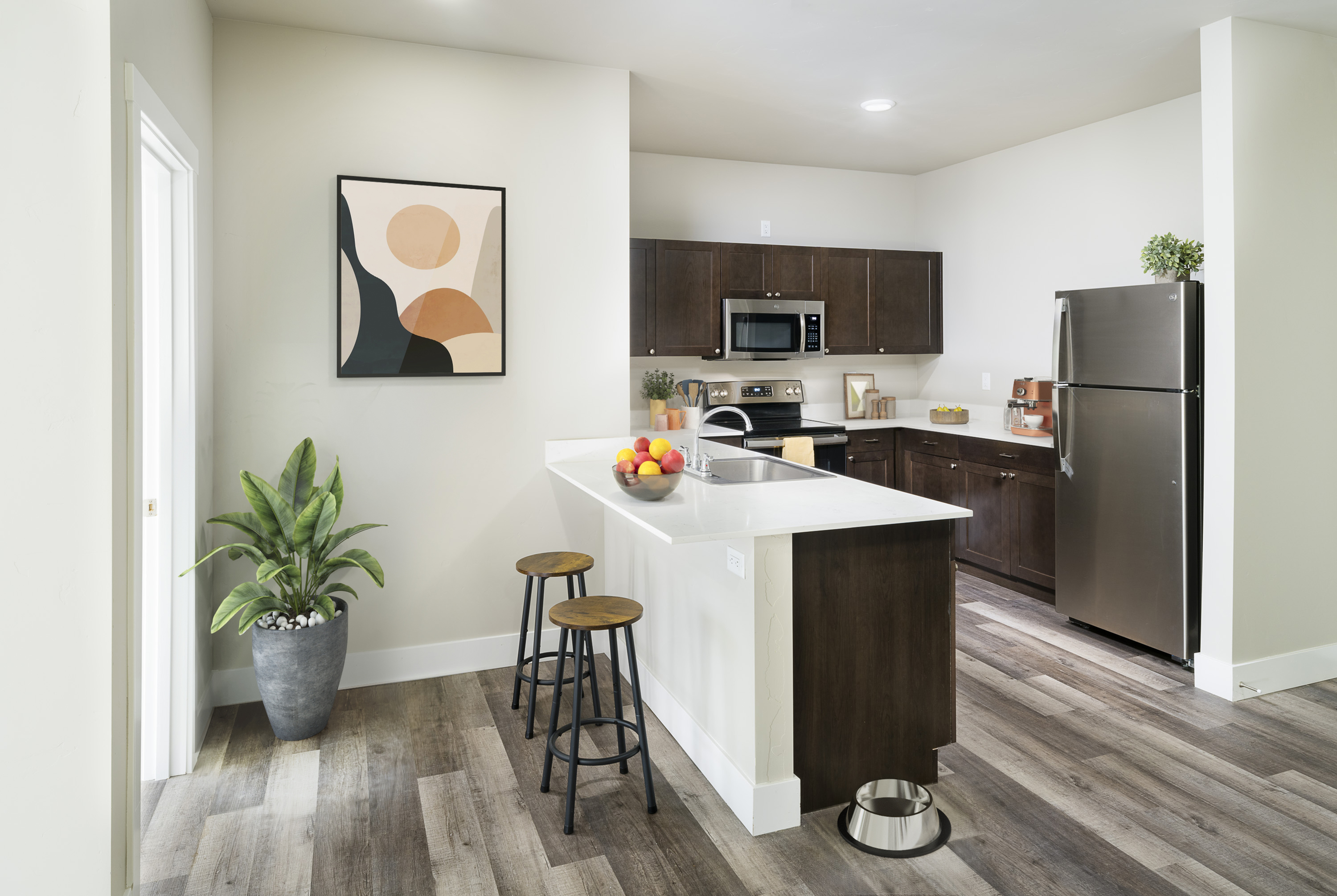 Attractive white quartz countertops