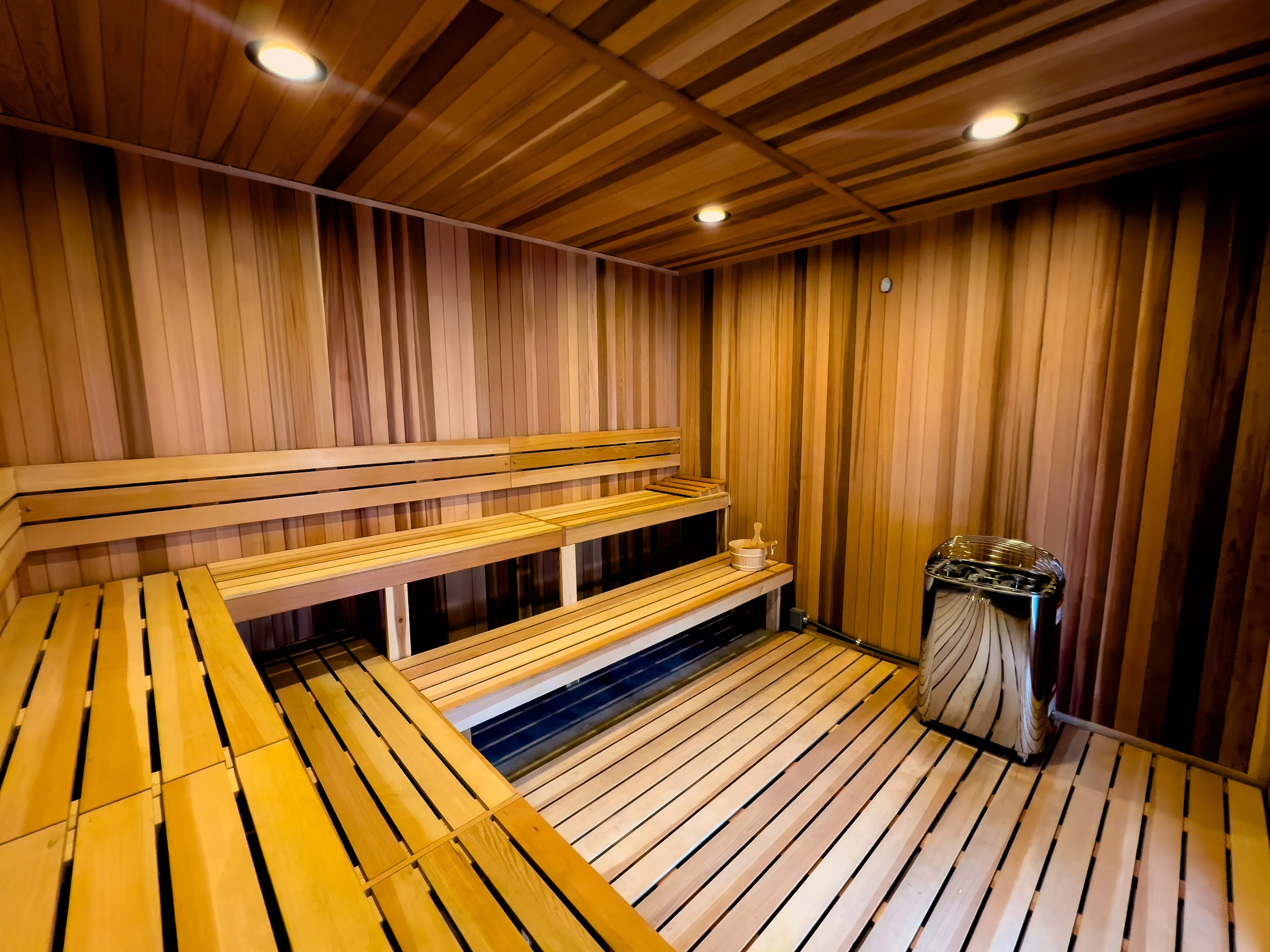 Dry sauna for relaxation and wellness