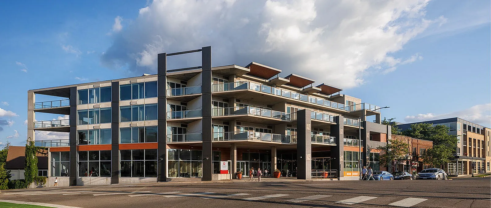 Stadium Lofts 1600 pixels