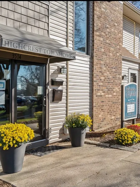 The Townhomes at Highcrest | Woodridge, IL