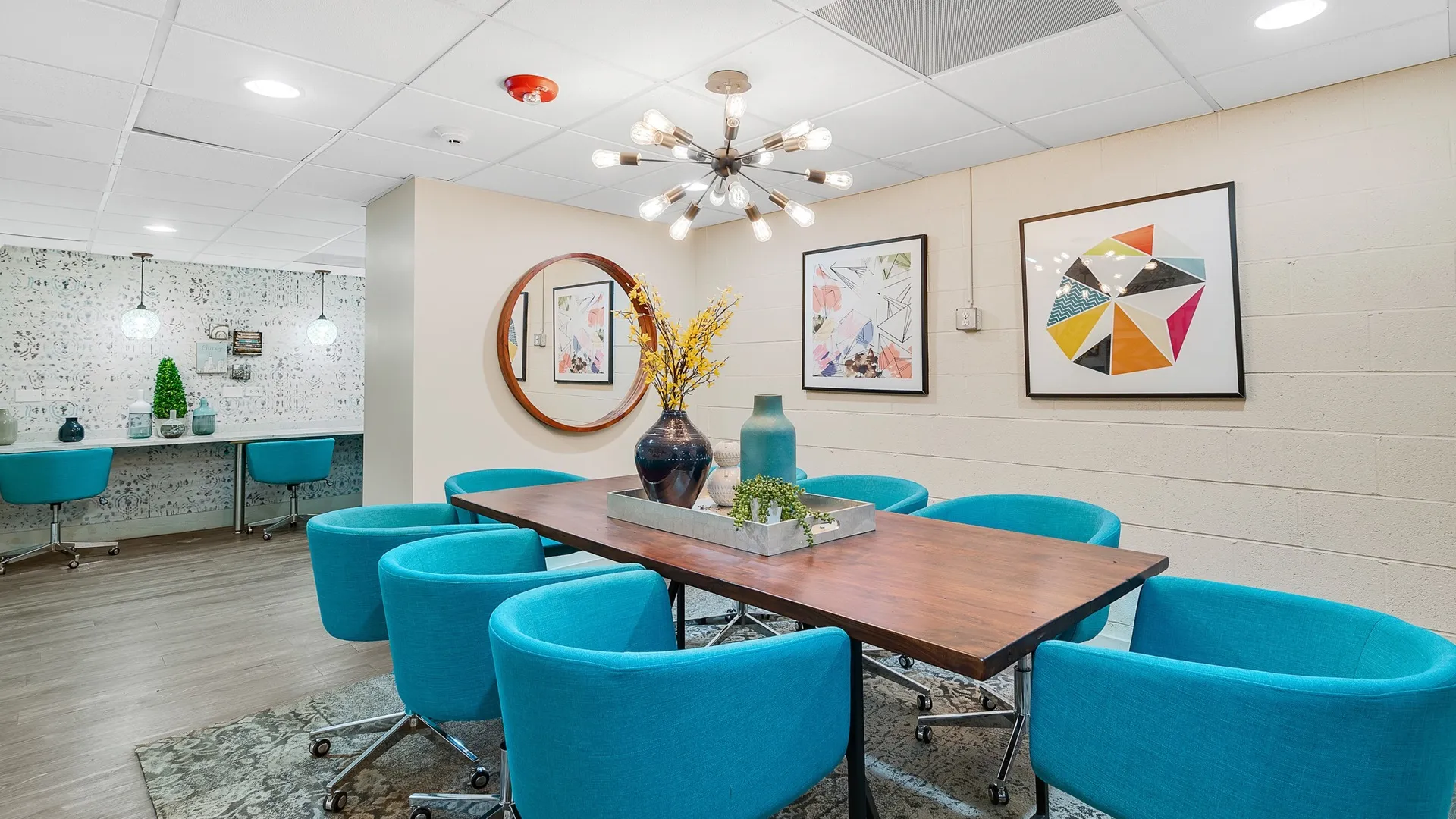 The Element Apartment Homes | Mount Prospect, IL