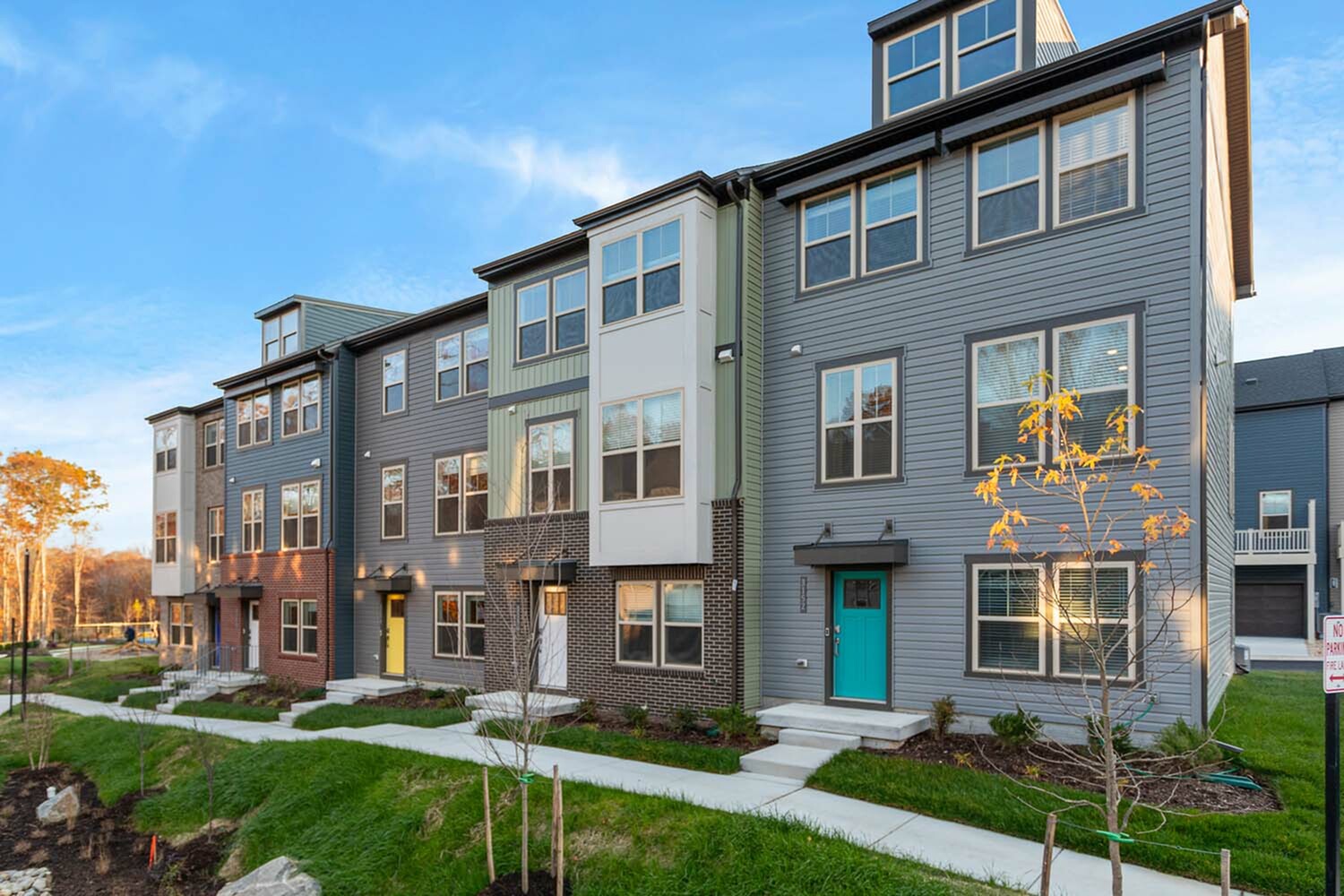 The Current at Watershed community exterior - Laurel, MD