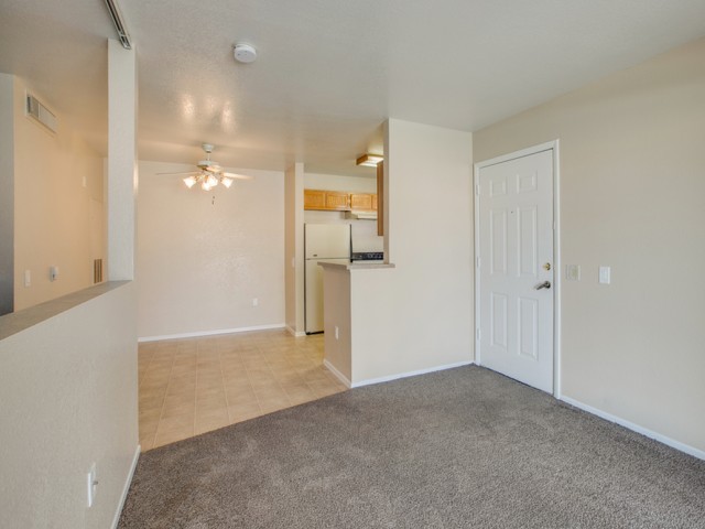 View Photos | Villa Monterey Apartments