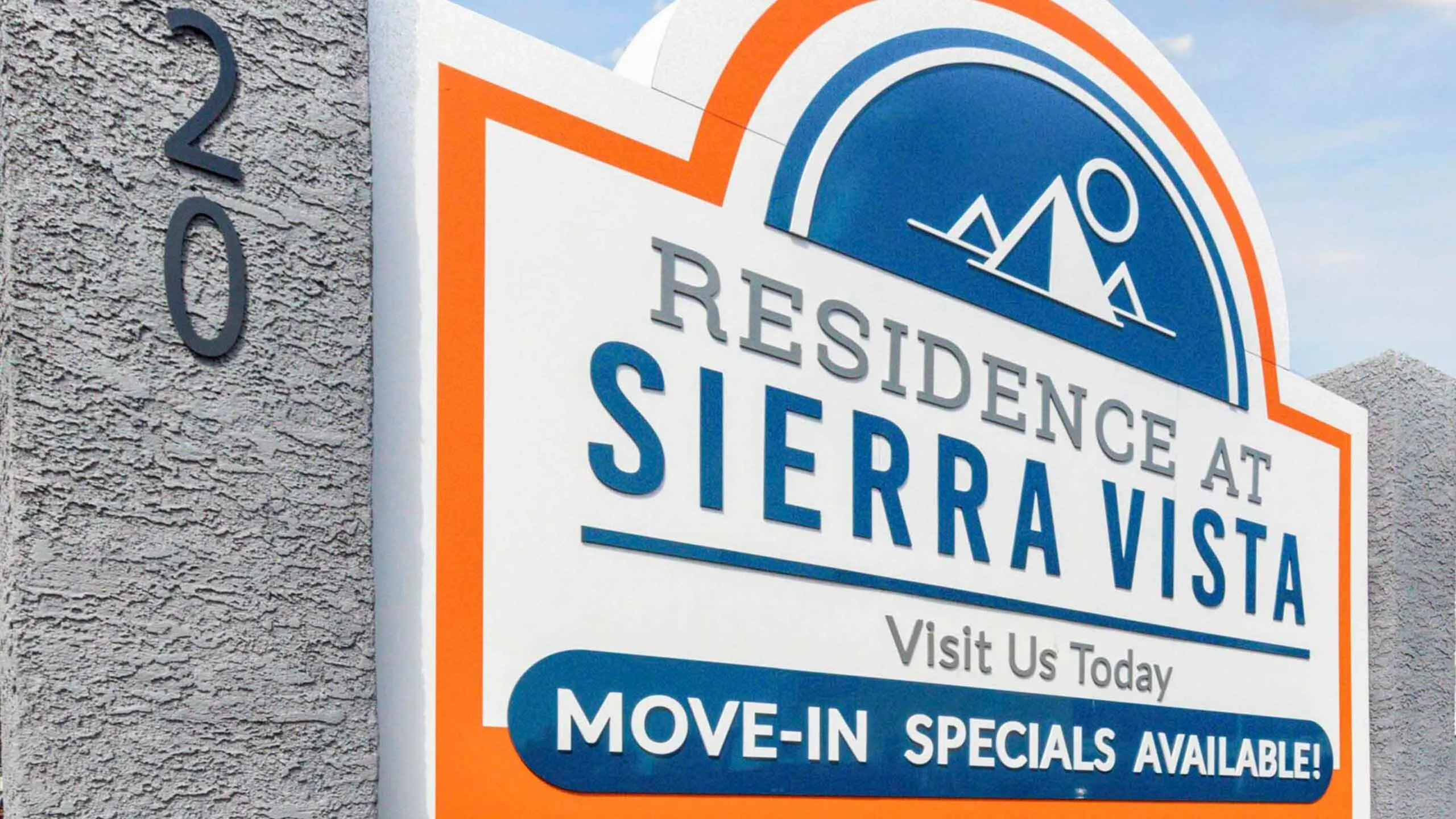 Inviting Residence at Sierra Vista sign highlighting move-in specials.