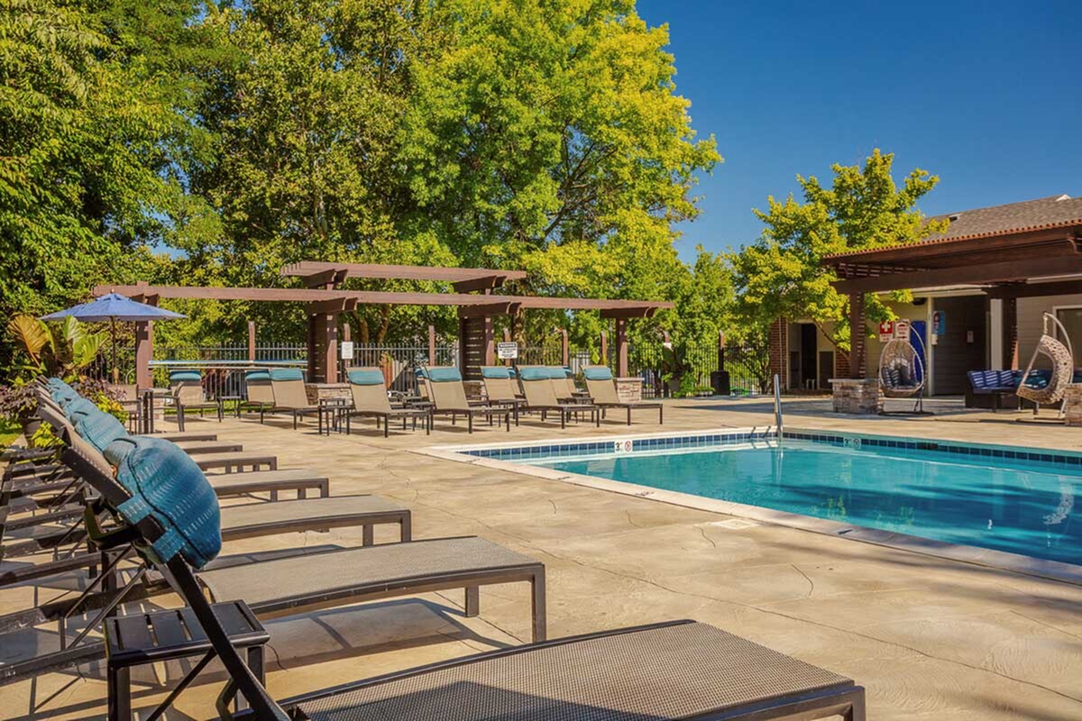 Timber Hollow Apartments
