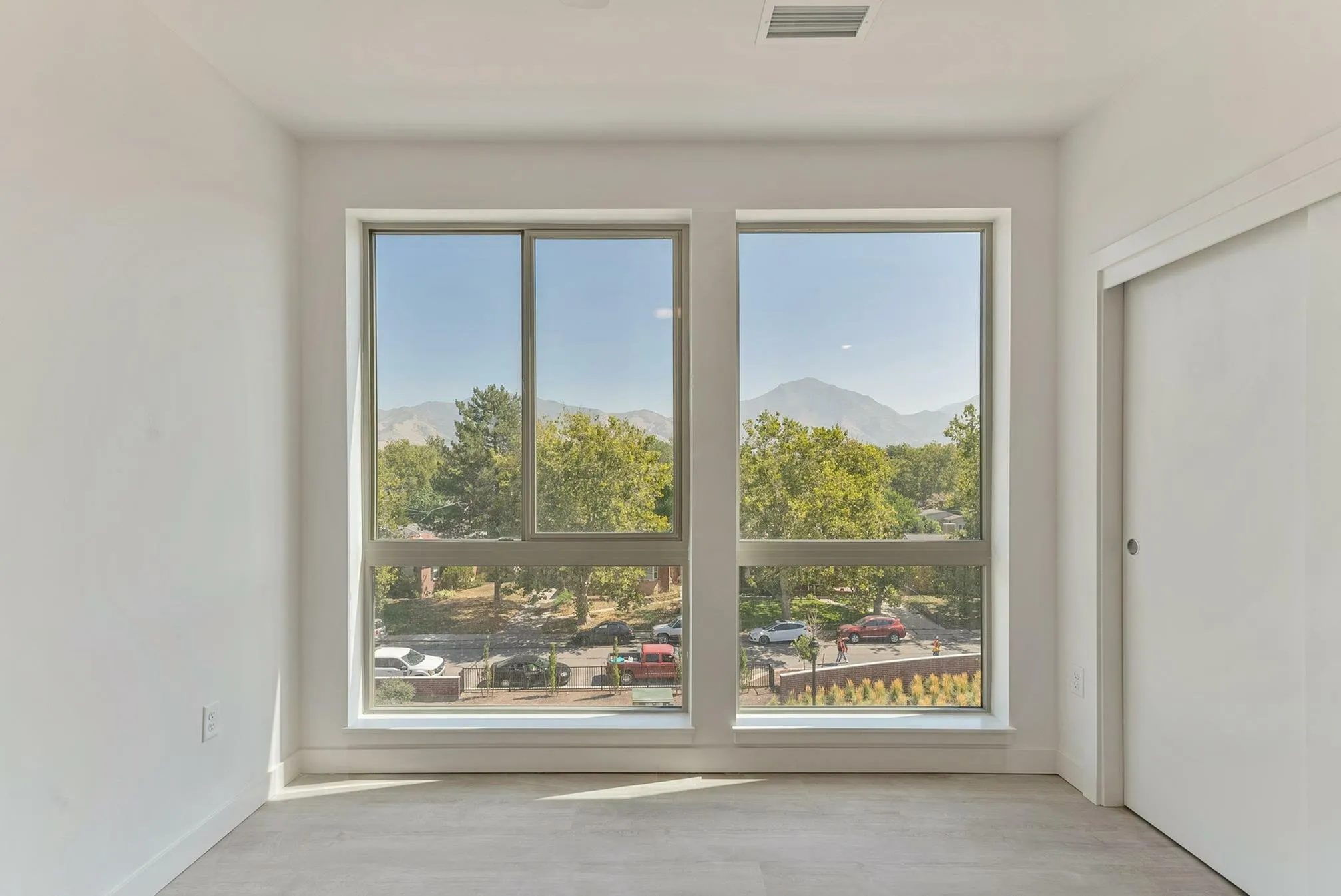 View of Cottonwood Highland Bedroom