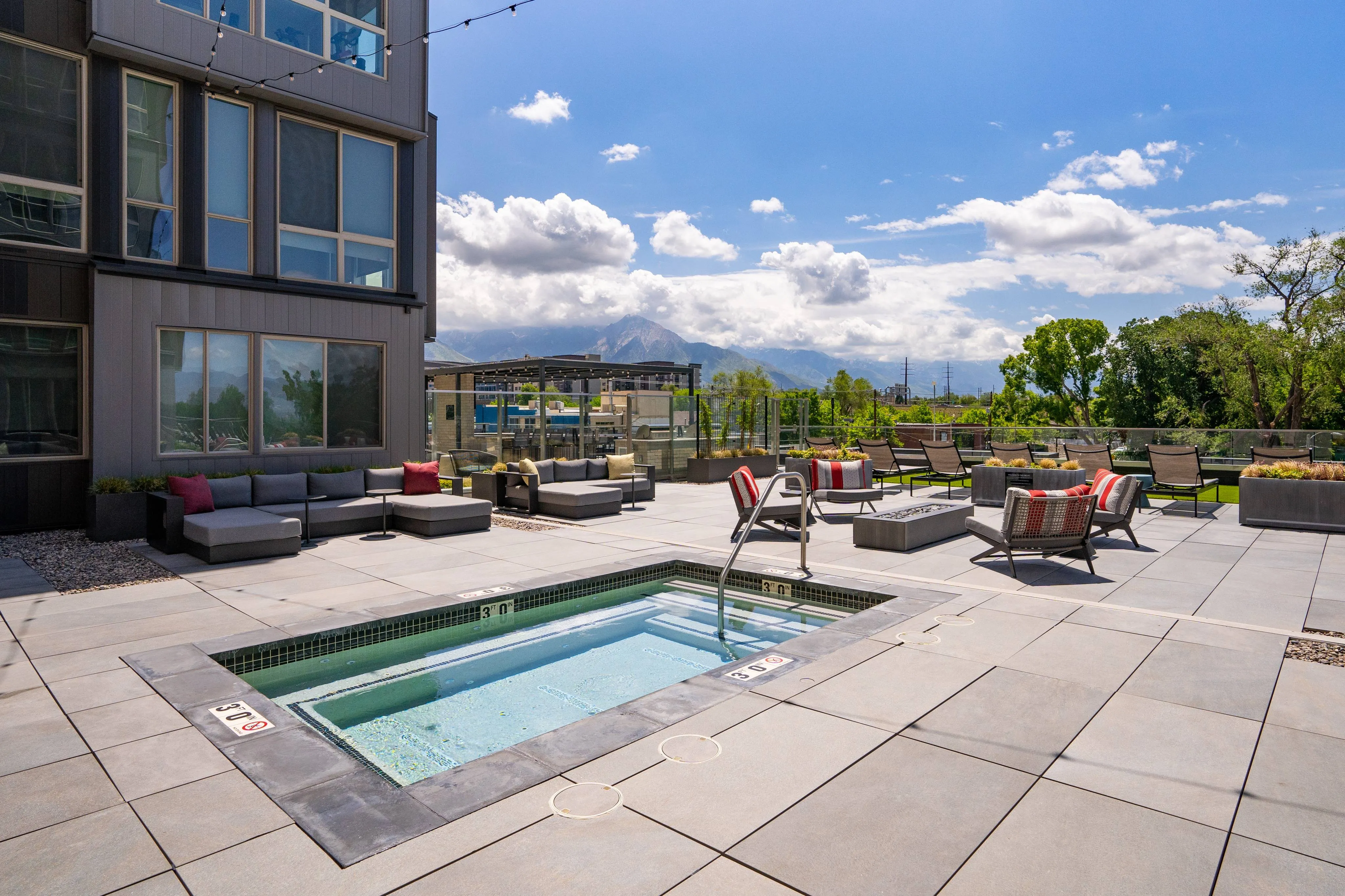 View of Sugarmont Apartments Spa and Pool Deck