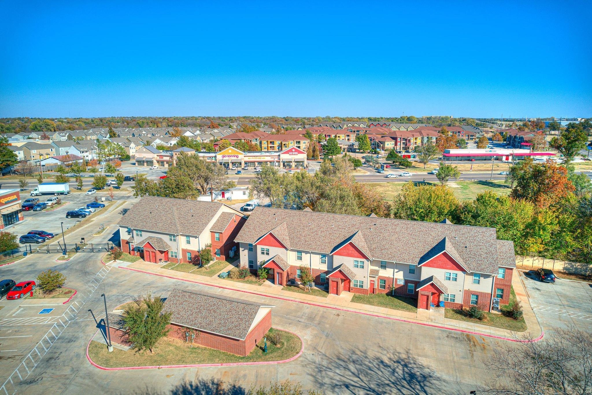 Classen Crossing Apartments In Norman OK