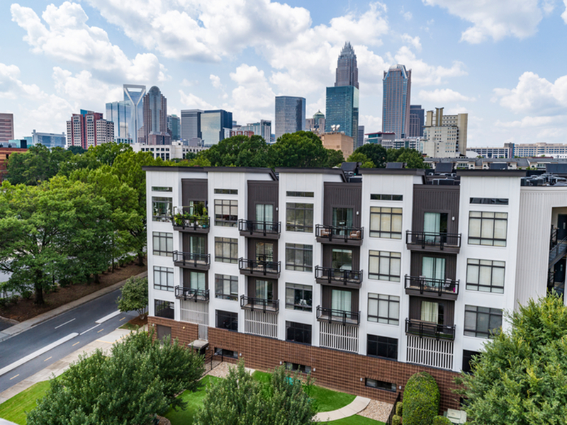 Alister Uptown: First Ward Charlotte Apartment Homes-image