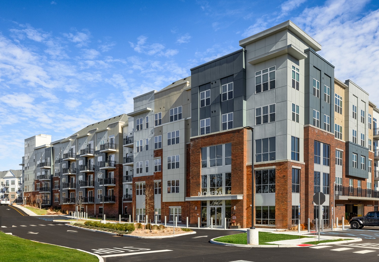 Step Into Luxury Modera Montville Apartments | Official Site