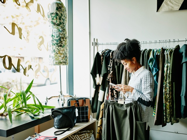 woman shopping in store modera garden oaks apartment homes for rent