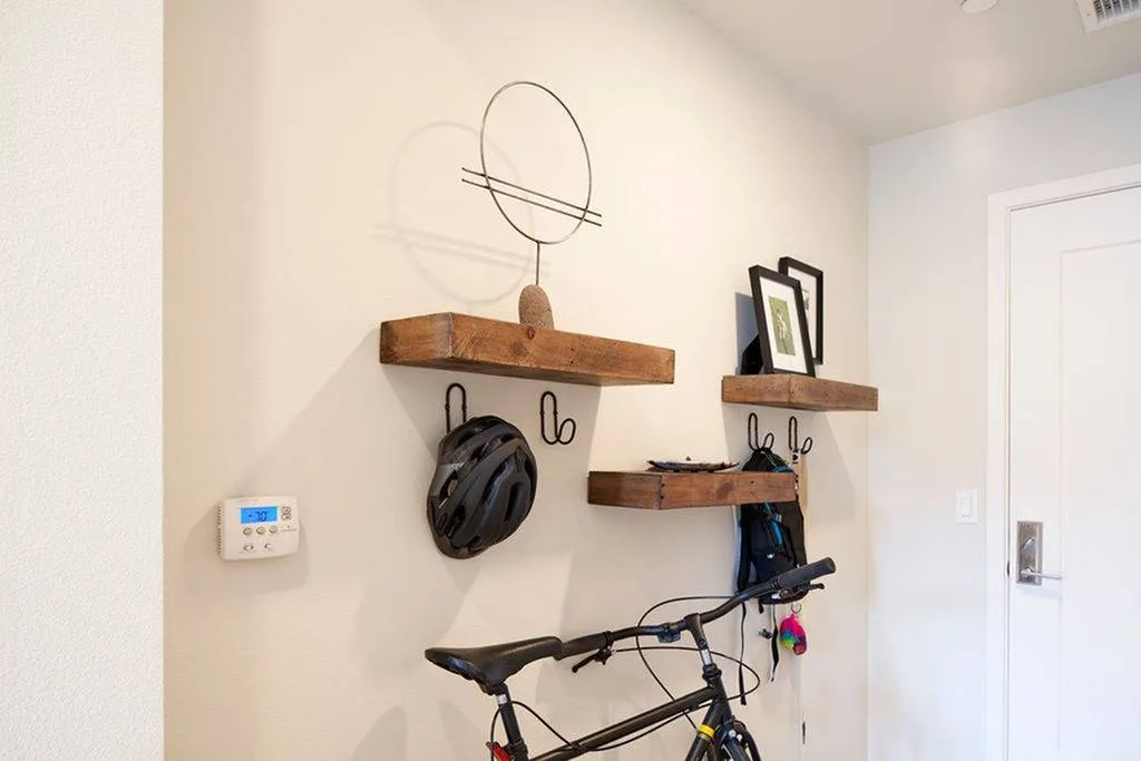 Entryway with thermostat and door
