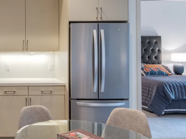 French door fridge image