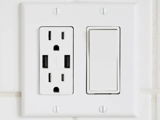 USB outlet