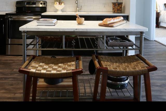 Movable kitchen island for functionality
